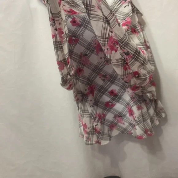 Lane Bryant Pink Floral Plaid Tank Top - Picture 2 of 4